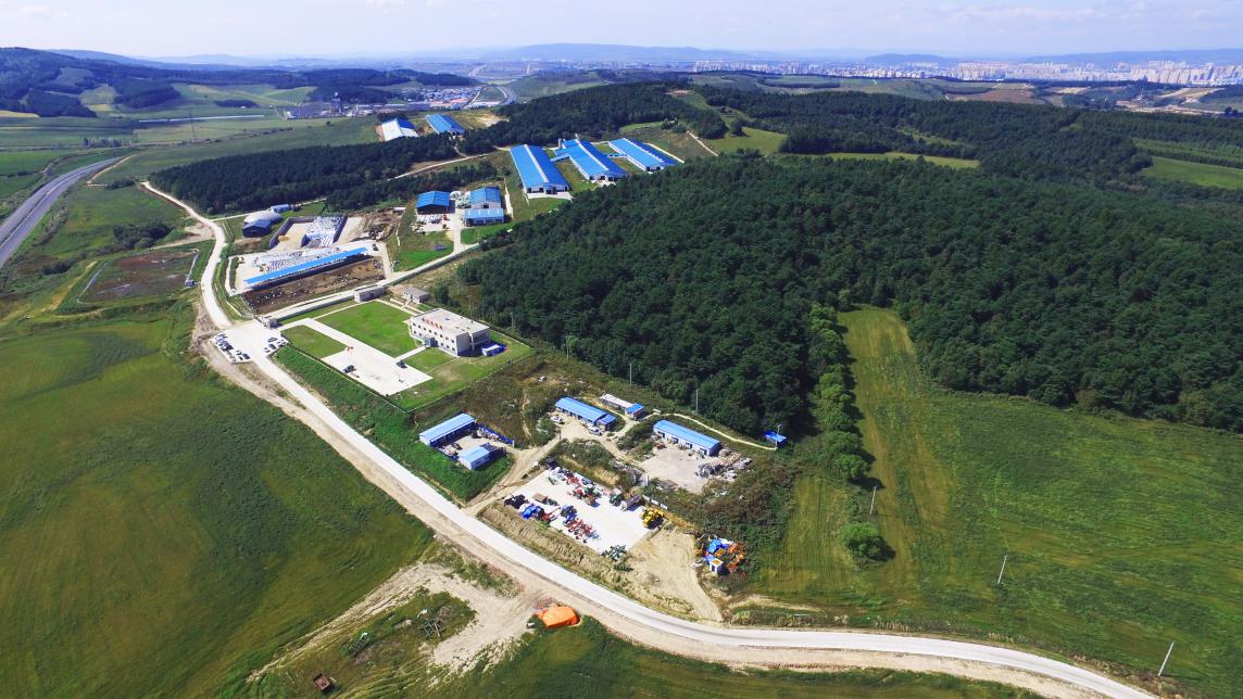 5dad6b5fa7263.jpg 4.jpg