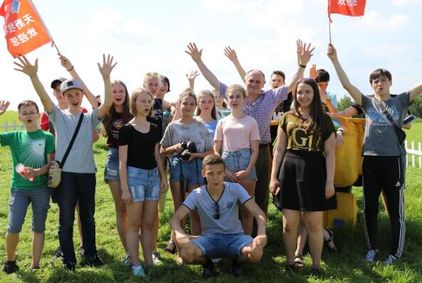 5dba80f26df98.jpg 2.jpg