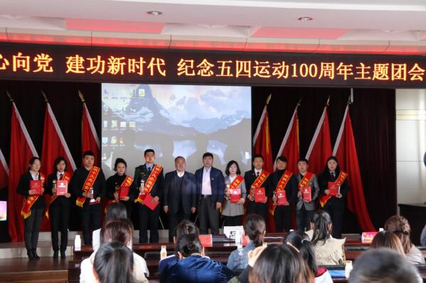 5dba82c018b88.jpg 1.jpg