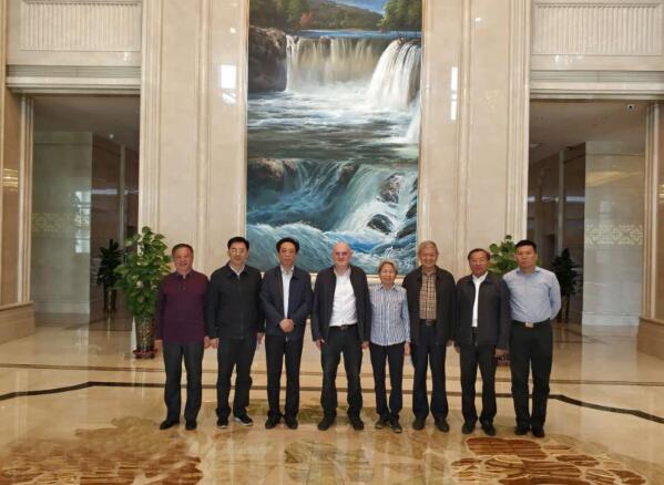 5dbd984d14518.jpg 1.jpg